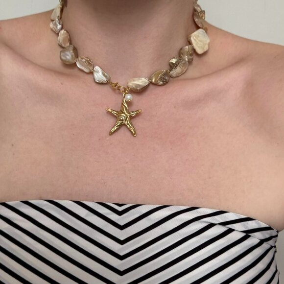 American Vintage Jewelry - Sku:0178 vintage vibe necklace a gold pendant starfish natural cream pearl stone